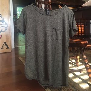 black and white stripped t-shirt style top