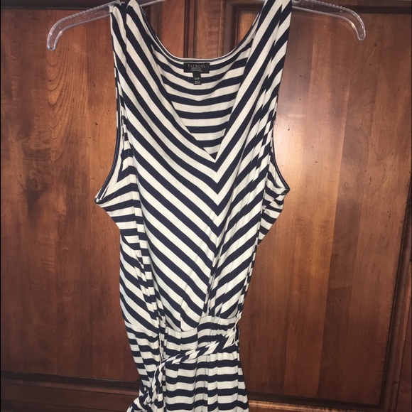 🔴SOLD🔴 Talbots Navy Striped Wrap Top Sz.2xp
