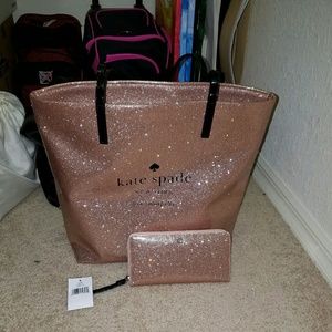 Kate spade holiday bon shopper and wallet