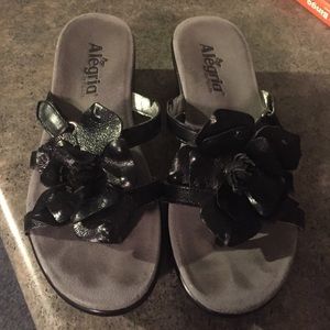 Alegria Sandal Size 8