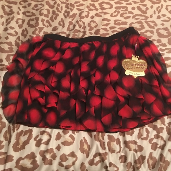 Princess Vera wang cute little skirt