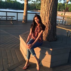 Meet your Posher, Divya