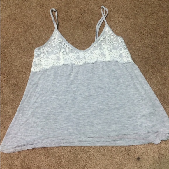Hollister Crop Top