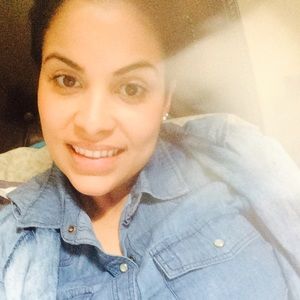 Meet your Posher, Karina