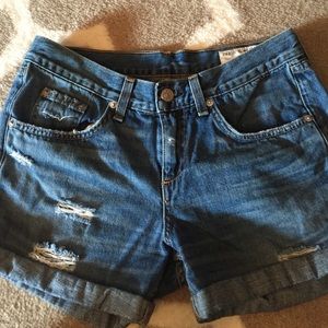 rag & bone boyfriend Jean short size 25