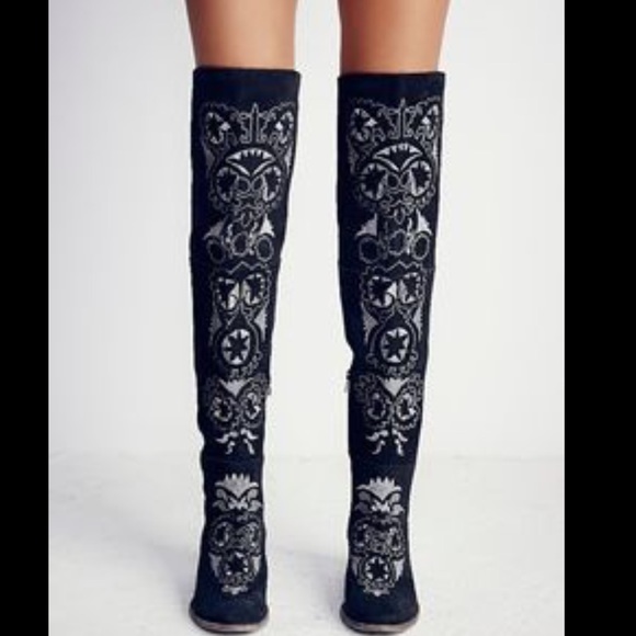 💜bundled FREE PEOPLE RARE High boots - Picture 3 of 4