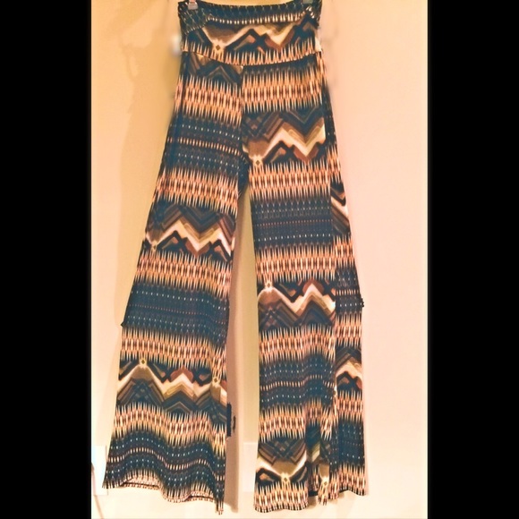 Tribal patterned stretch pants