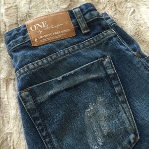 ONE TEASPOON TRASHED FREEBIRDS  COBAIN SZ 24