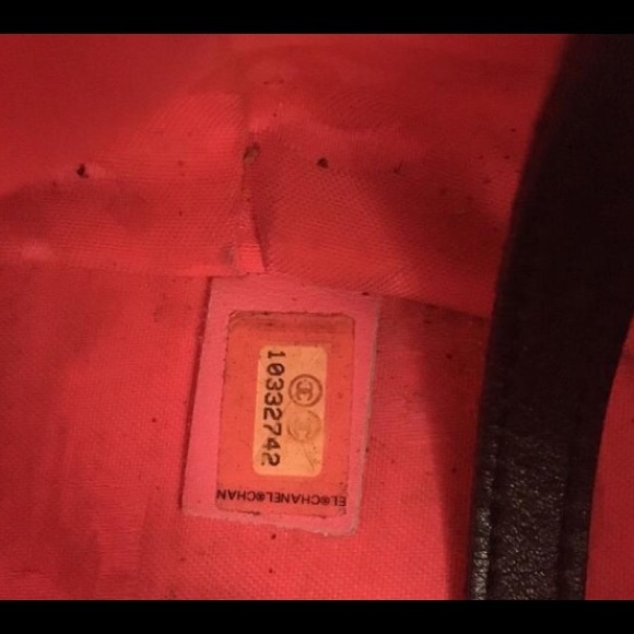 Jumbo Authentic Chanel - Picture 3 of 4