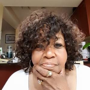 Meet your Posher, Alyce