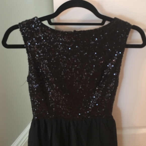 prom dress!! - Picture 2 of 4