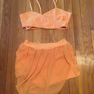 Crop top & Skirt set (has shorts underneath)