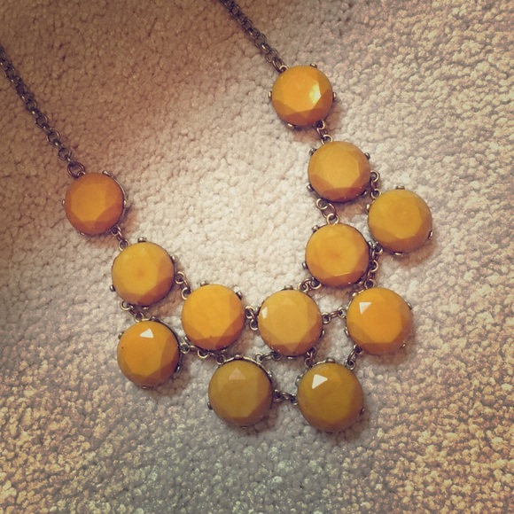 Yellow bubble necklace & matching earrings