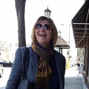 Meet your Posher, Christine