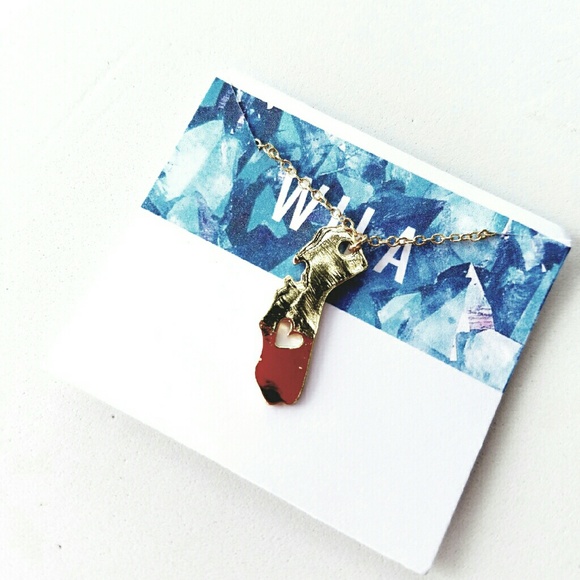 love California necklace