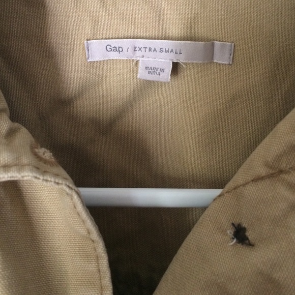 Gap Jacket - Picture 2 of 4