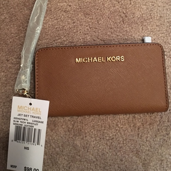 Michael Kors -Jet Set Travel Slim Tech Wristlet