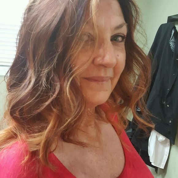 Meet your Posher, Sheila