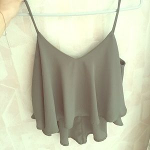 Olive flowy high low crop