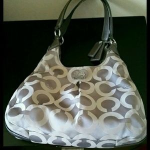 !SOLD! Pre-owned authentic Coach bag