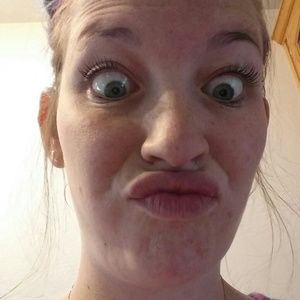 Meet your Posher, Savannah
