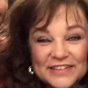 Meet your Posher, Lindy