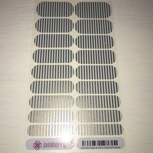 Jamberry Nail Wrap - White & Gold Pinstripe