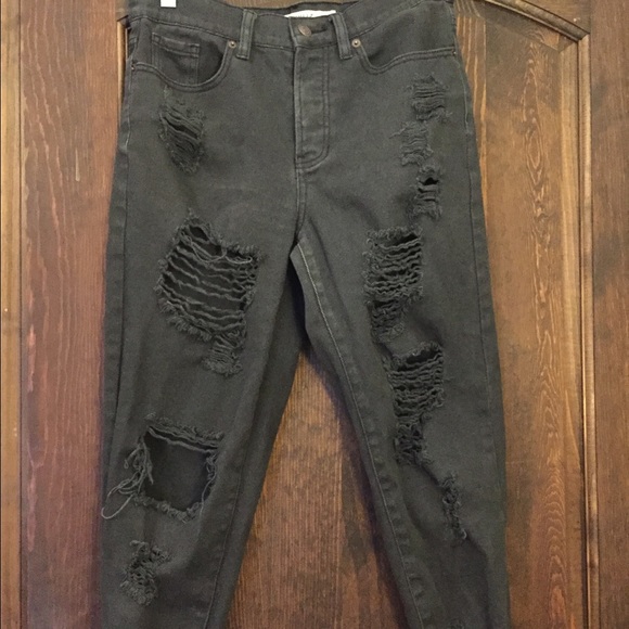 Brandy Melville boyfriend jeans