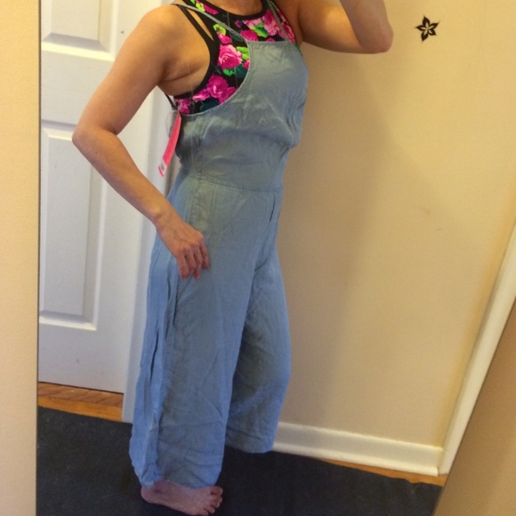 Kiss and cry denim looking jumper worn once - Picture 3 of 4