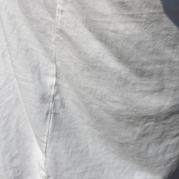 White golf tee - Picture 3 of 4