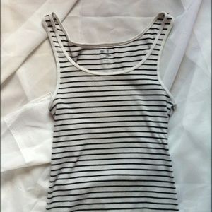 Gap striped tank