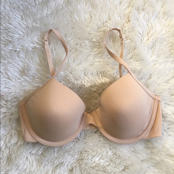 VS Pink T Shirt Bra