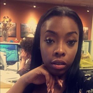 Meet your Posher, Amanda