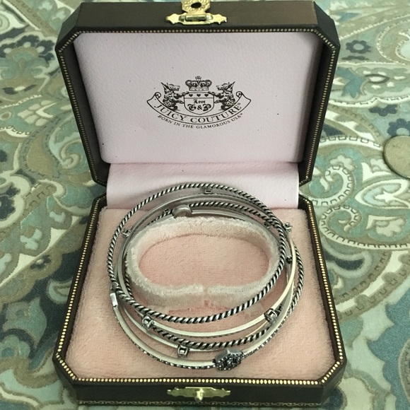 Juicy couture bracelet set