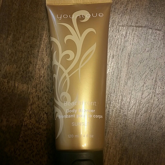 Body bronzer