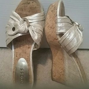 GUESS wedges