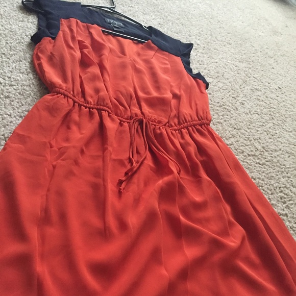 Spring color block dress - Picture 3 of 3