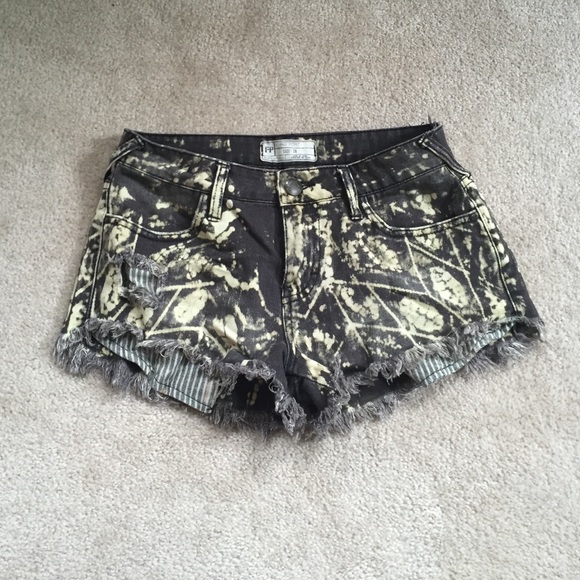 Free People brown & cream patterned shorts