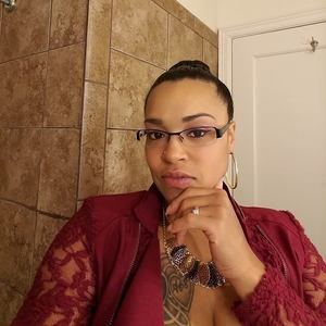 Meet your Posher, Sheila