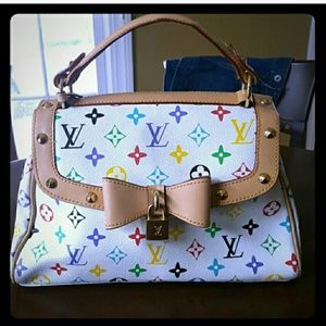 Bundle for @sarahdyrseth