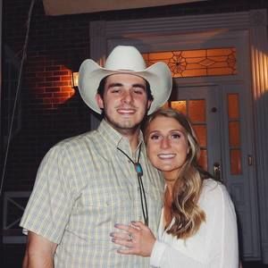 Meet your Posher, Annie