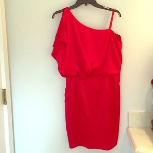 Jessica Simpson red party dress