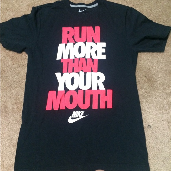 Nike T-shirt