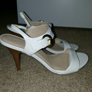 Liz Claiborne white heels