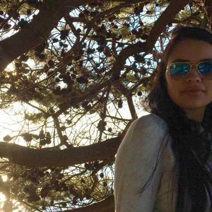 Meet your Posher, Emma