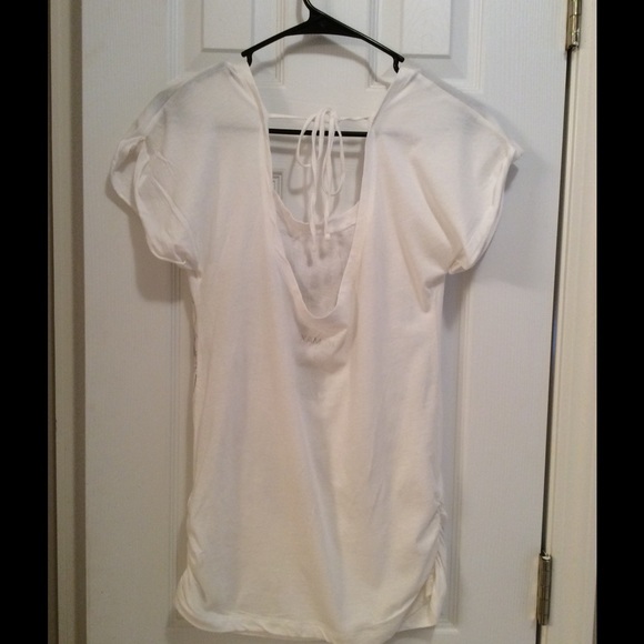 Top - Picture 2 of 2