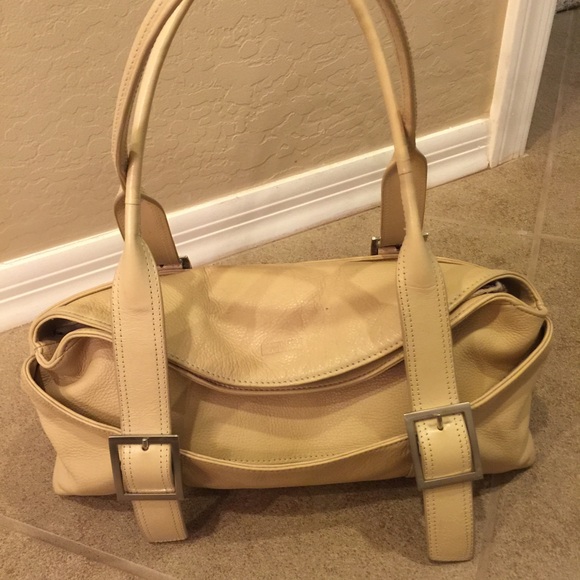 Kenneth Cole leather purse