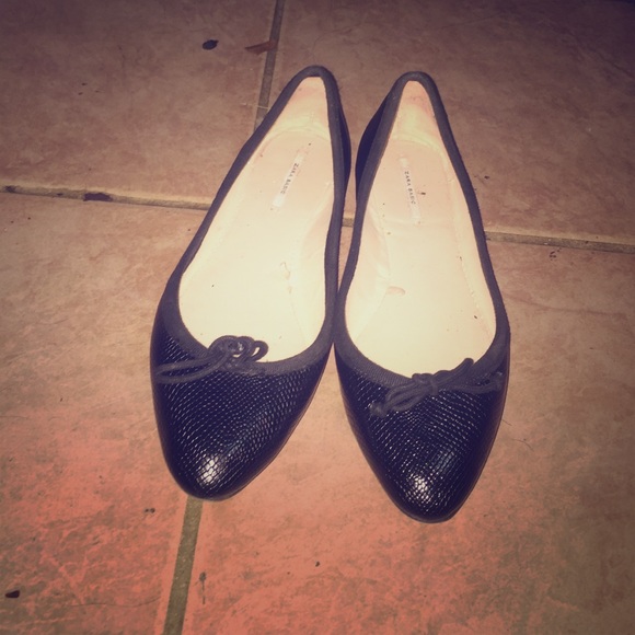 Zara flats !!