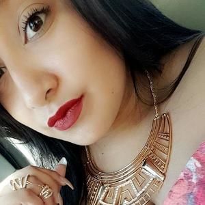 Meet your Posher, Karla