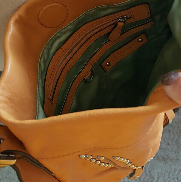 Makowsky cross body bag - Picture 2 of 4